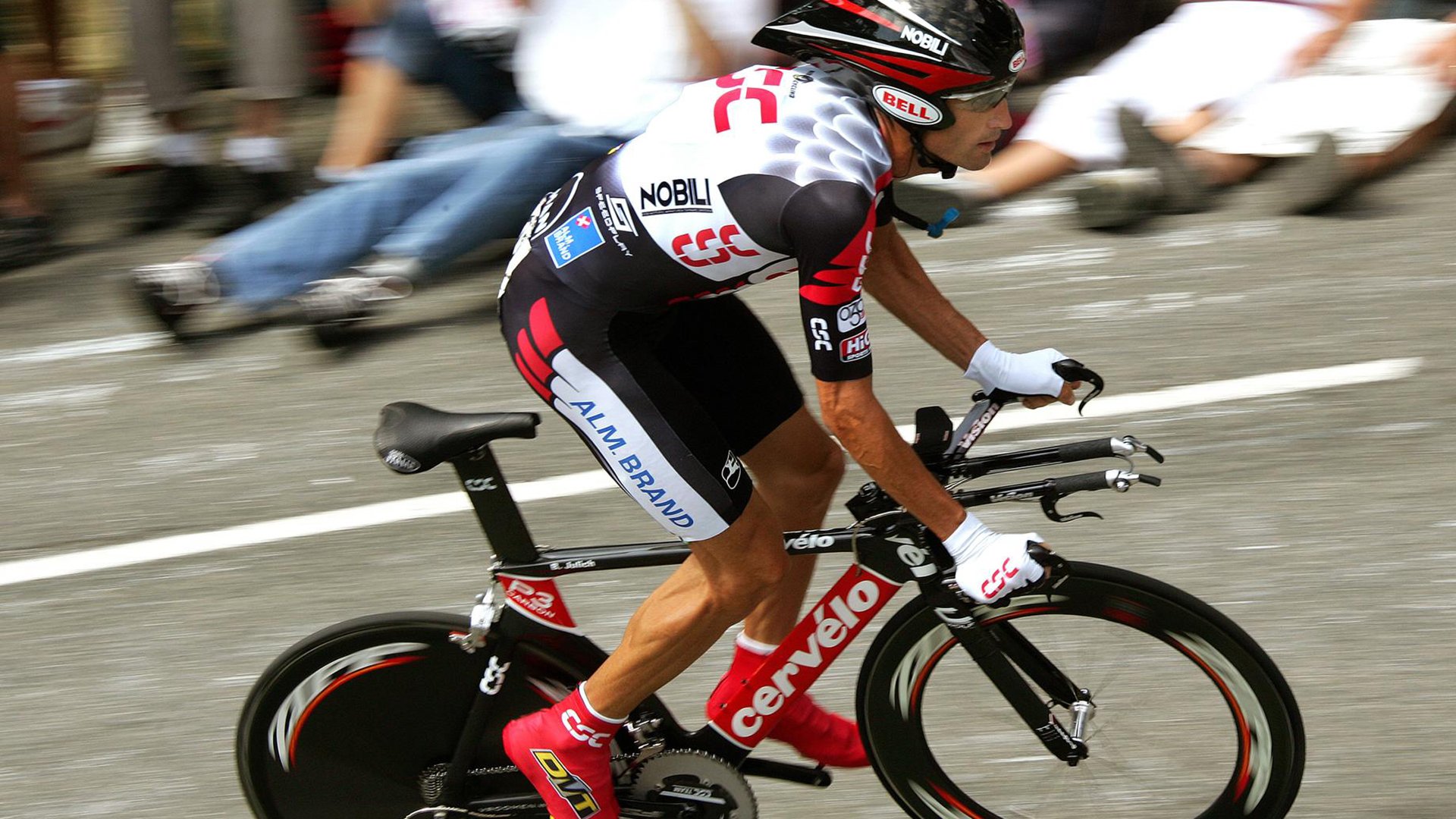 _大型主题公园：娱乐+运动一体化的欢乐赛事_，主题公园运营